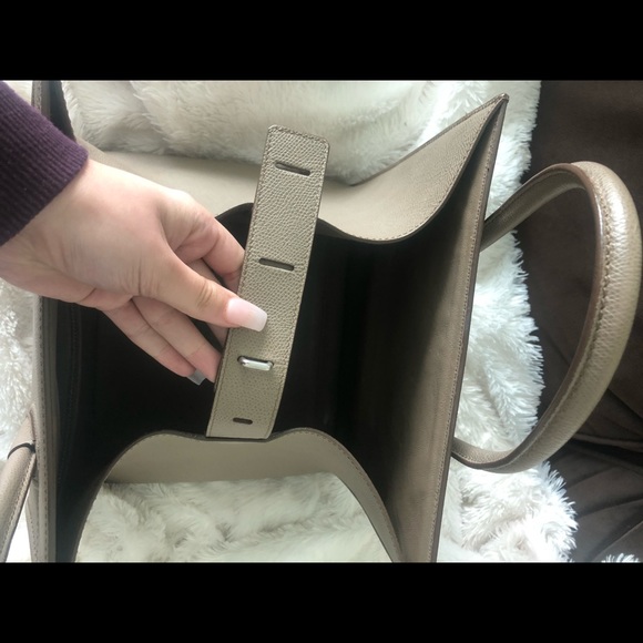 Celine Medium Phantom Tote - Picture 6 of 8